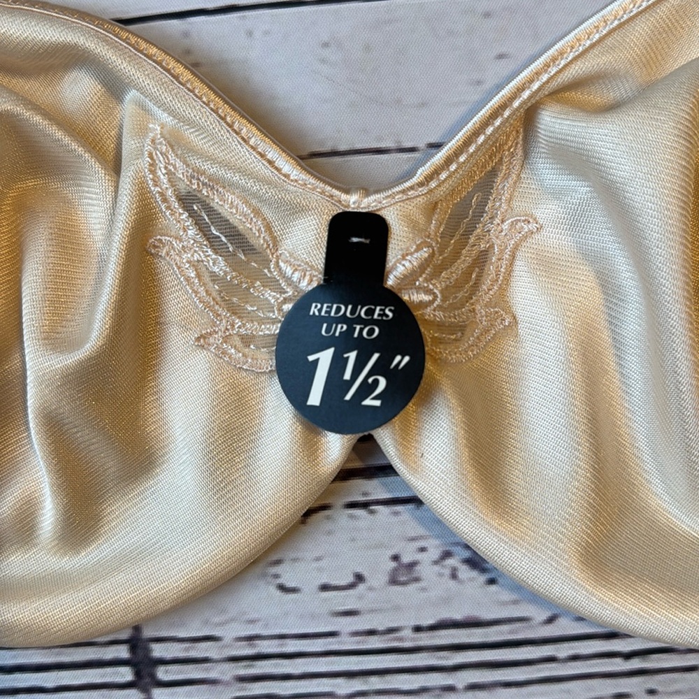 RARE Bali Minimizer 3364 Butterfly Detail Bra Light Beige 34C NWT- Lot of 2 - Picture 2 of 13